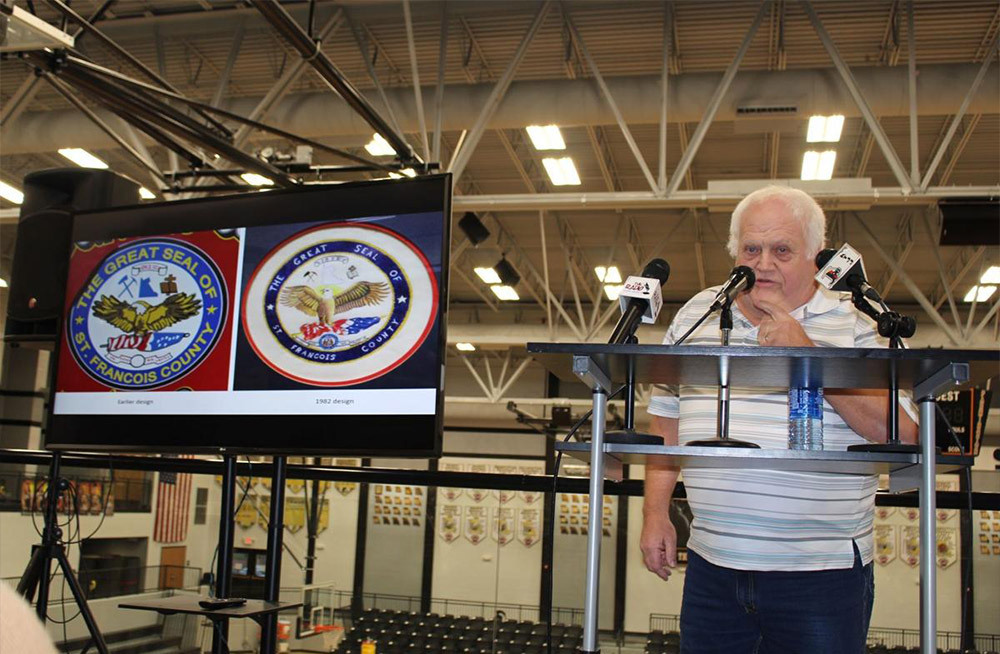 \"標(biāo)志設(shè)計(jì)者,logo設(shè)計(jì)\"